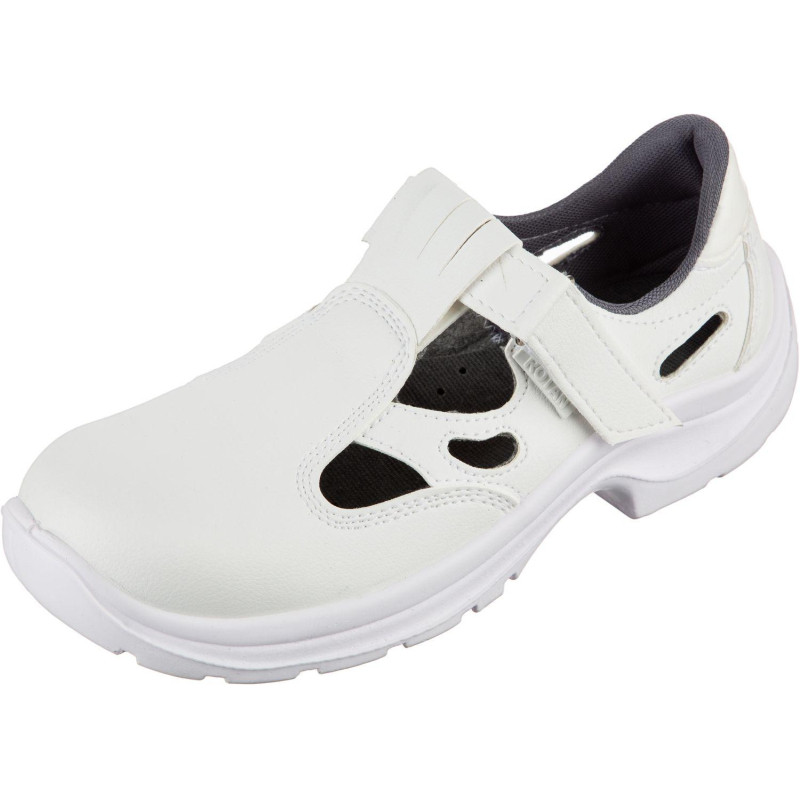 Полуботинки с перфорацией Brener 06102 белые (р.40)