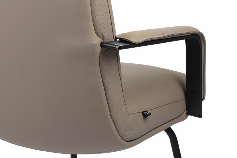 Кресло Otto RCH CV-P001BS Бежевый