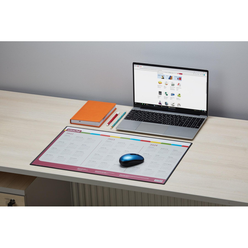 Коврик на стол Attache 59x38см с прозрачным листом календарь на текущий год Коврик на стол Attache 59x38см с прозрачным листом календарь на текущий год