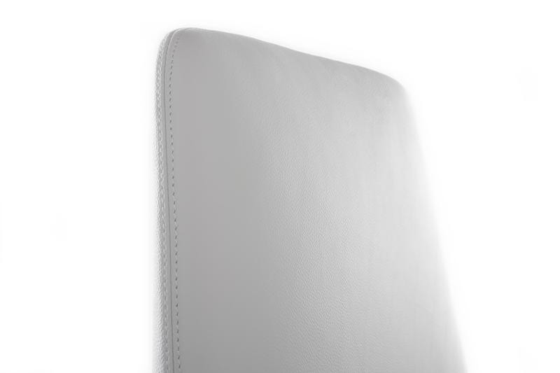 Кресло Аура-M FK005-B Белый