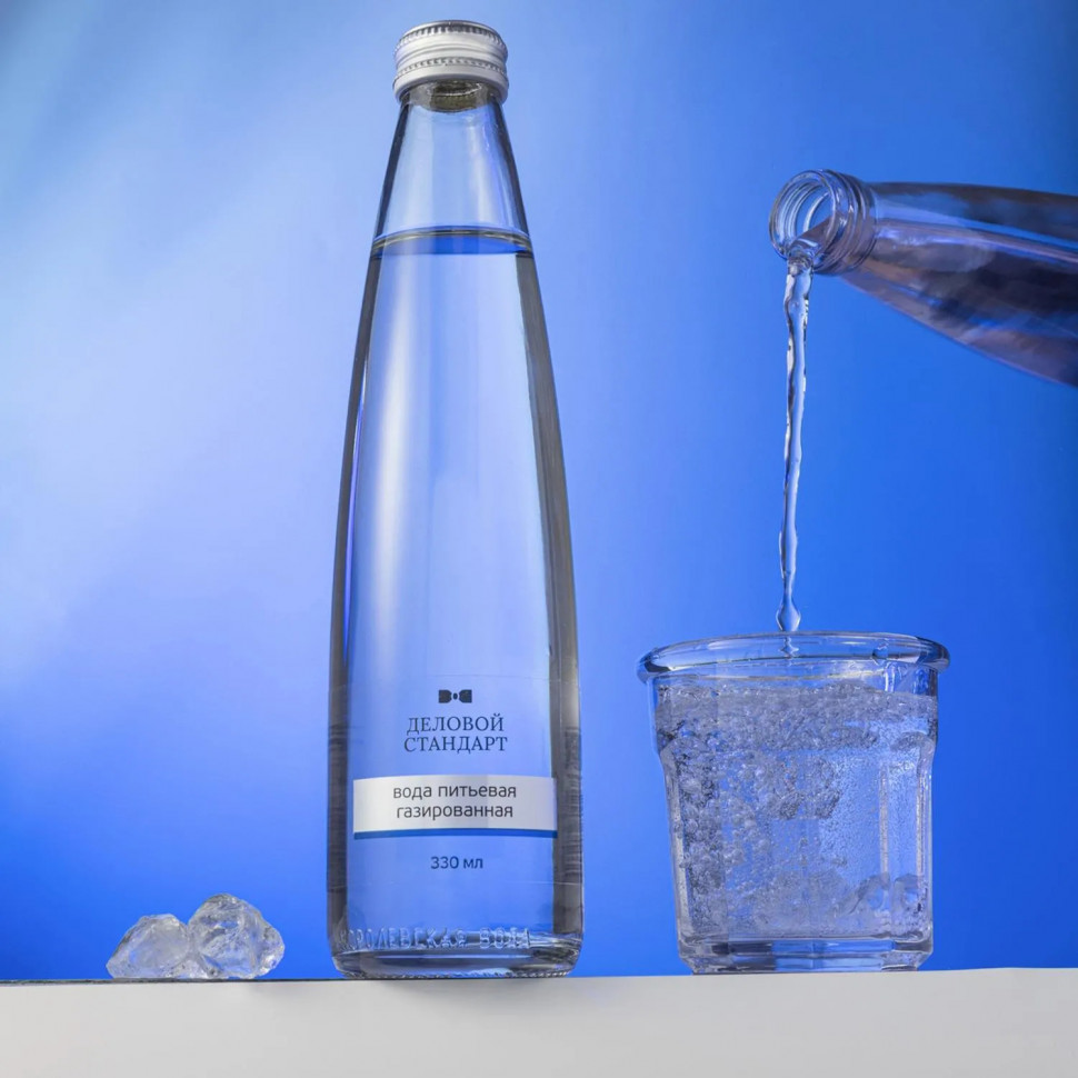 Вода питьевая Деловой Стандарт газ стекло 0,33л СПб (U)