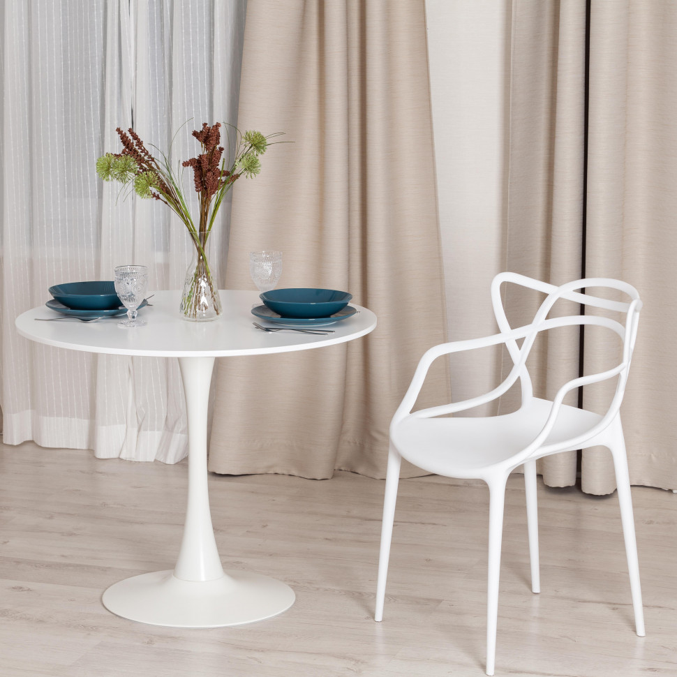 Стол TULIP (mod. 011) металл, мдф, 90 х 90 х 75 см, белый
