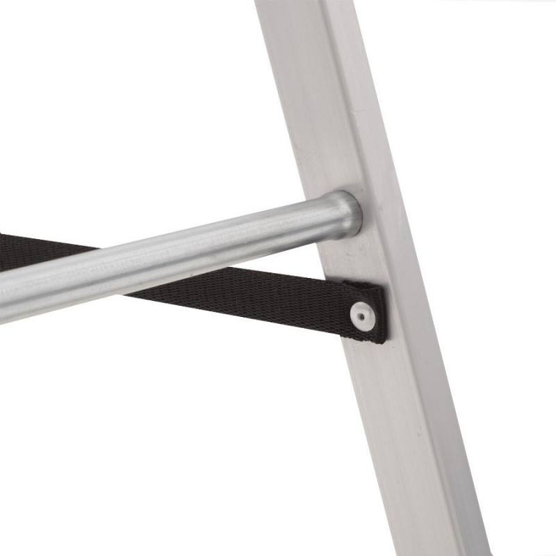 Стремянка алюминиевая 5 ступеней Новая Высота 1110105