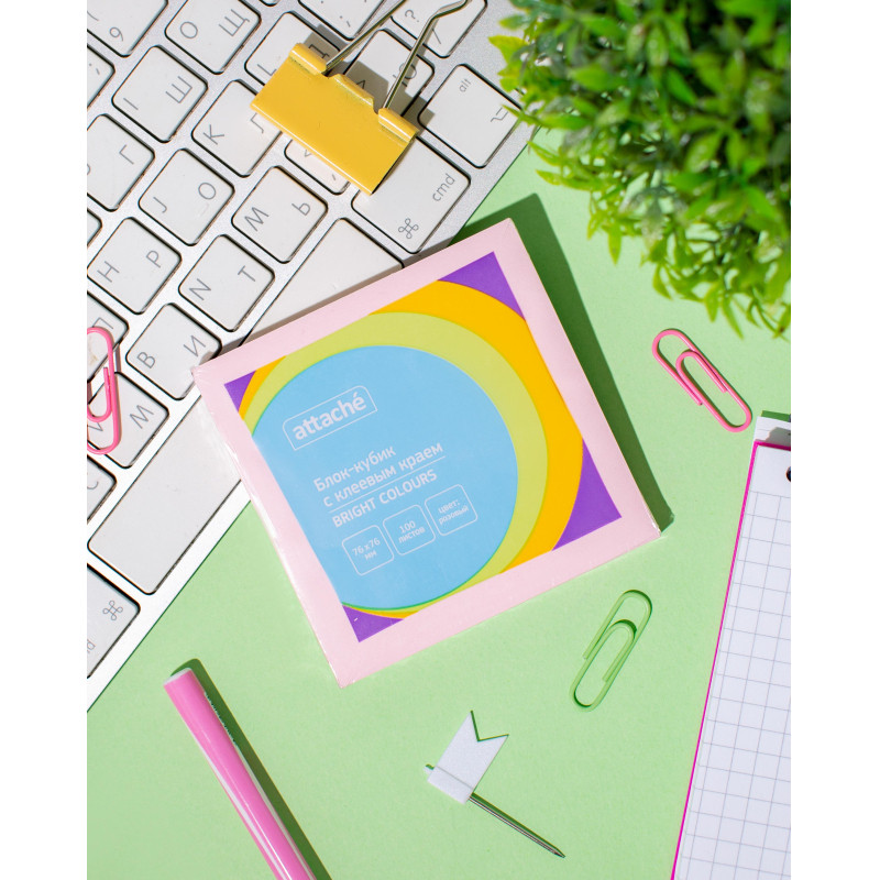 Стикеры ATTACHE Bright colours с клеев.краем 76х76 розовый 100л