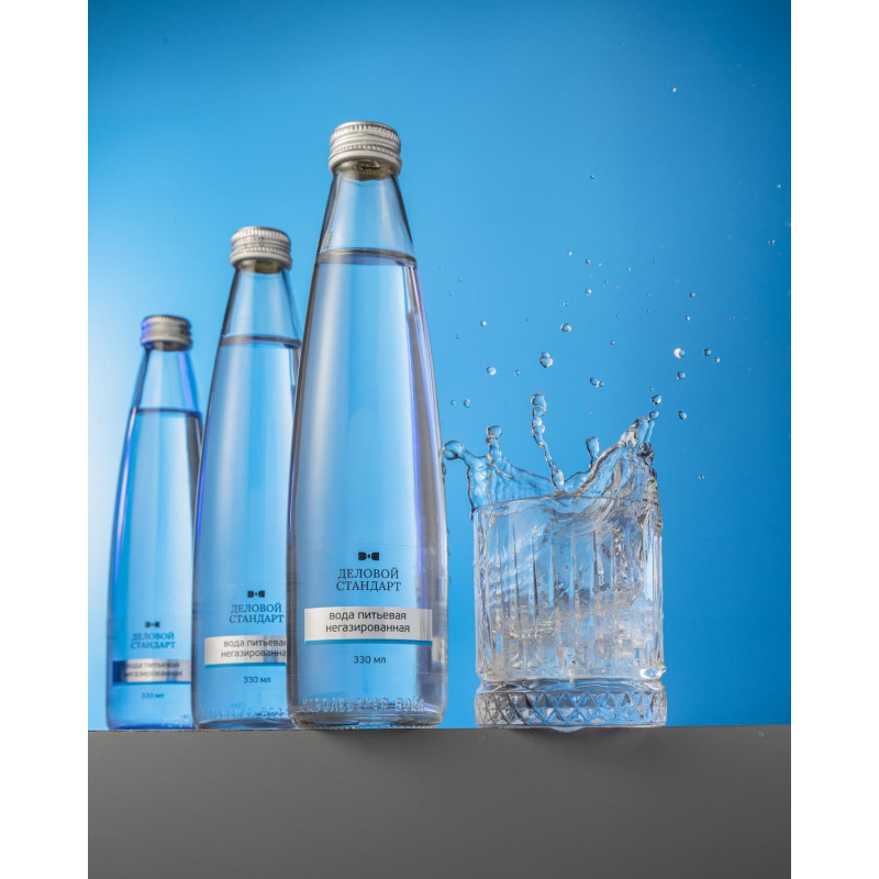 Вода питьевая Деловой Стандарт негазированная стекло  0,33л