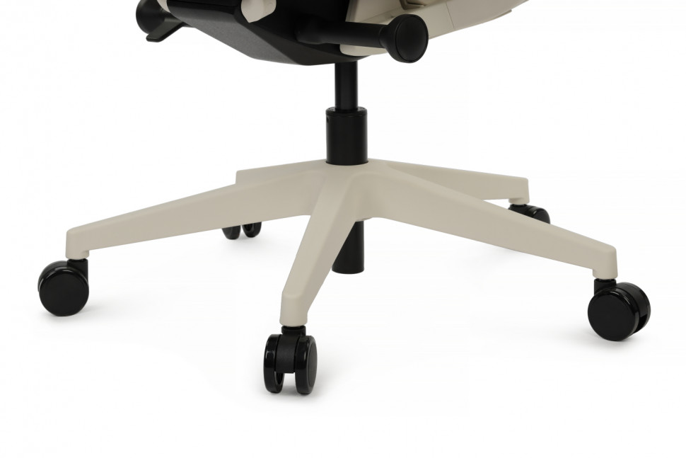 Кресло Antler EAN-001AW Белый пластик/Светло-бежевый