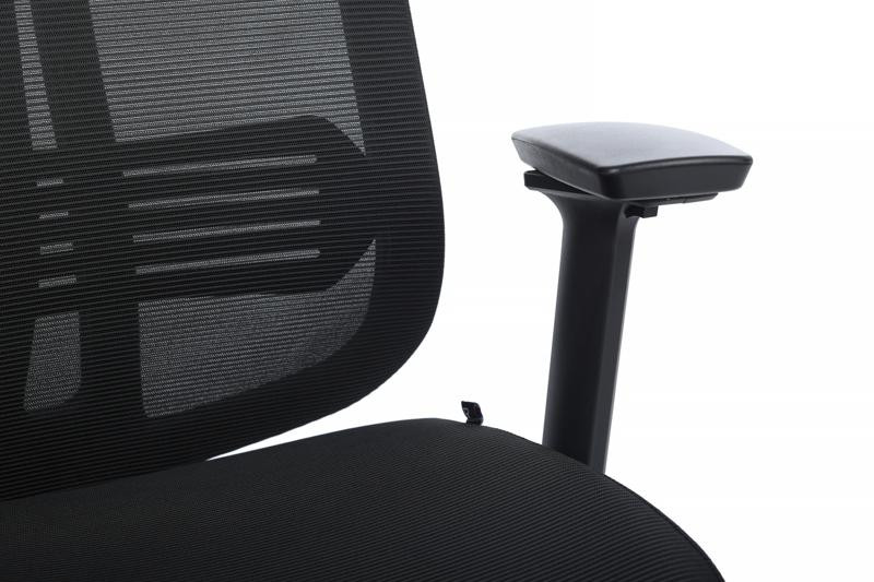 Кресло Бокс RCH A663-3D-M3 Черный