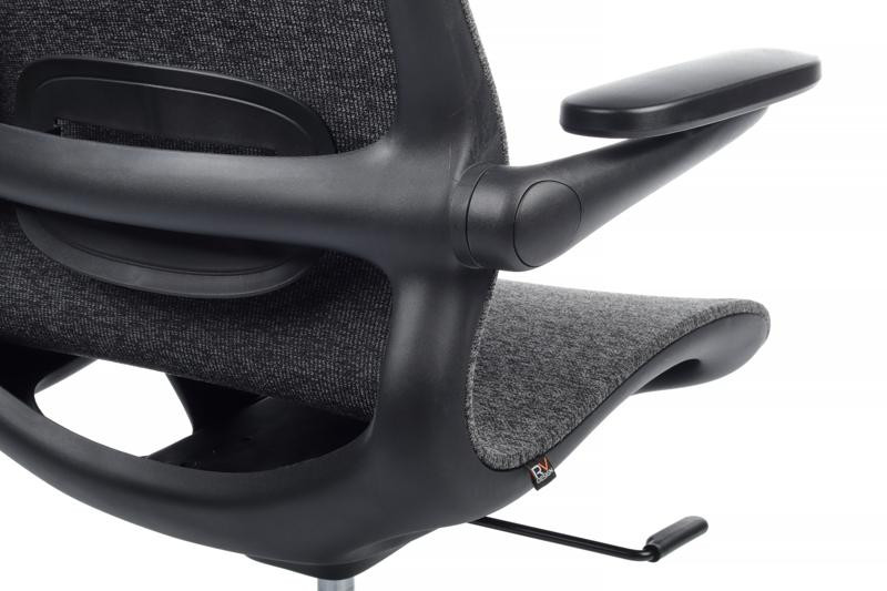 Кресло Миллер YX-300 Черный