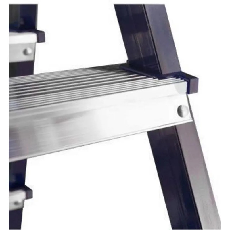 Стремянка Алюмет двухсторонняя стальная с алюмин. ступенями 3 ст. MD8203