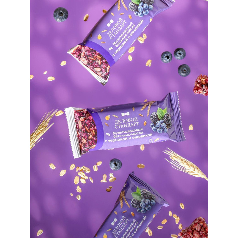 Батончик мюсли мультизлаковый Деловой Стандарт с черник и ежев 35г 24шт/уп