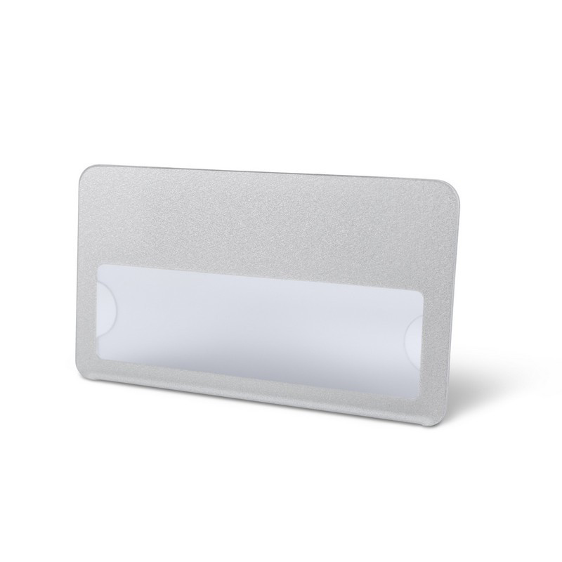 Бейдж с окном для сменной информации магнит,70x40 мм серебрист