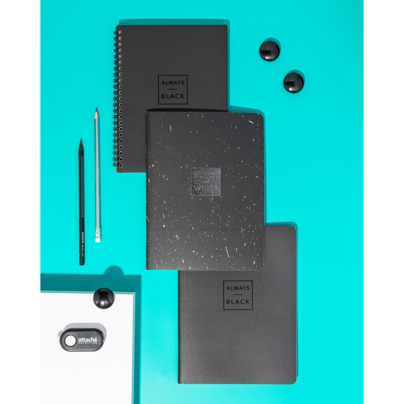 Тетрадь общая Attache Selection Квадрат Black 165x220 мм 48л клетка скрепка