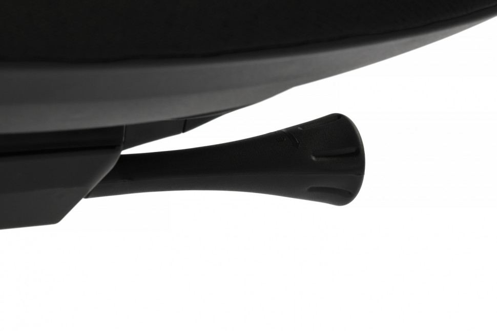 Кресло Гемини EGE-002A Черный пластик/Черный